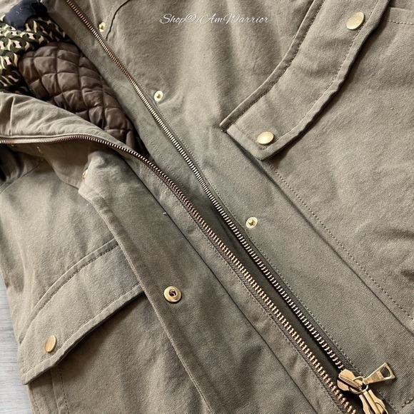 J.Crew Collection NWT down filled
Parka with pink faux fur hood *shop@iamwarrior - Picture 13 of 16